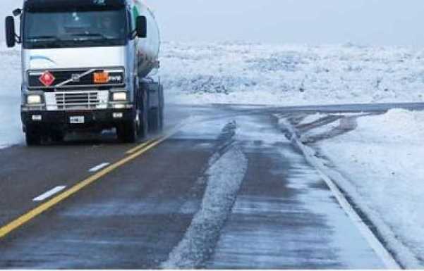 camion transito nieve foto diario nuevo dia