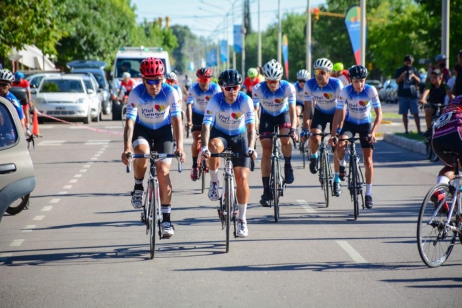 vuelta-equipo-tunuyan2