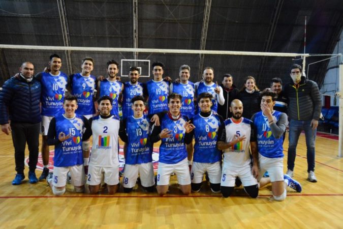 Tunuyán campeon torneo apertura de voley