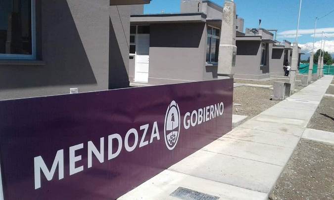 Entrega viviendas Casas de Peublo Tyan