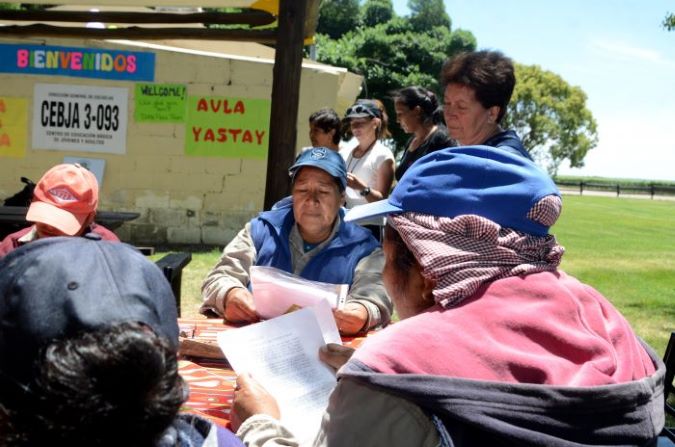 Un CEBJA abarca el primer y segundo ciclos de Nivel Primario y el 1° año de Educación Secundaria