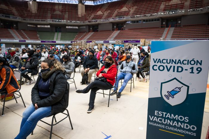 Vacunacion personal de merenderos Mendoza 2- foto Prensa Gobierno