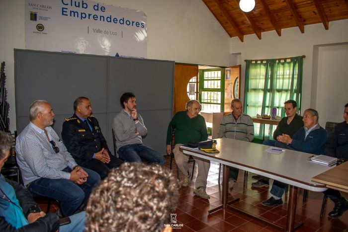 morillas y productores sociedad rural.jpg police